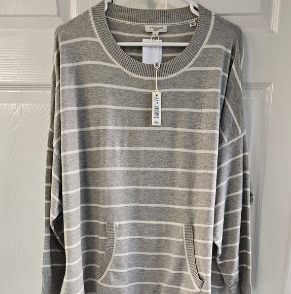 NWT Max Studio Soft Drawstring Sweater Grey/Off White Stripe 1X Plus - Picture 4 of 11